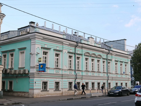 Бахрушина, 23