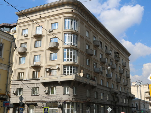 Б. Татарская, 36
