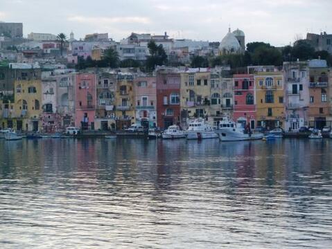 ROUTE: villages maritimes de Procida