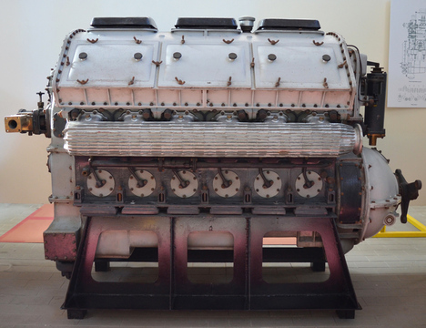 Motore FIAT V 1612