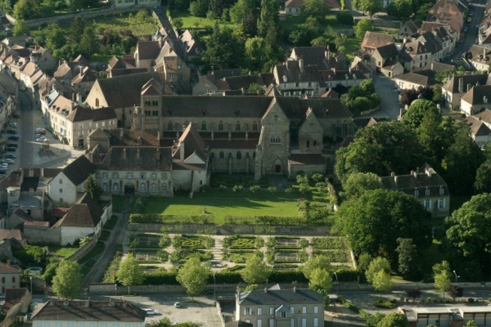Les Bourbons d'hier à aujourd'hui