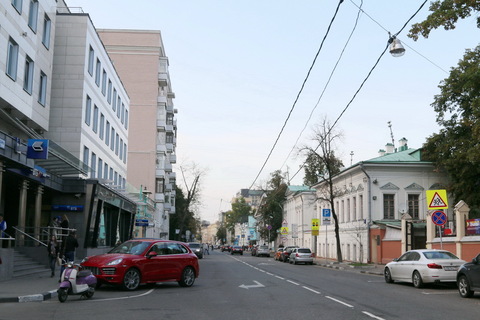Улица Бахрушина