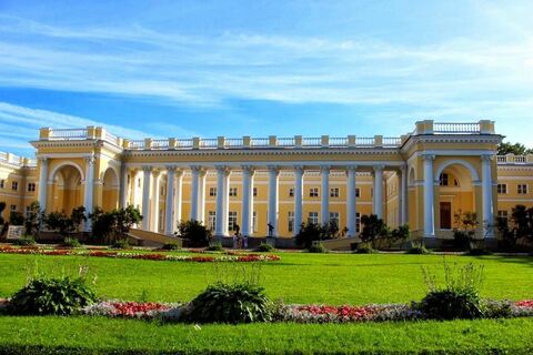 Александровский дворец