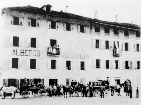 Aquila Nera, Primiero