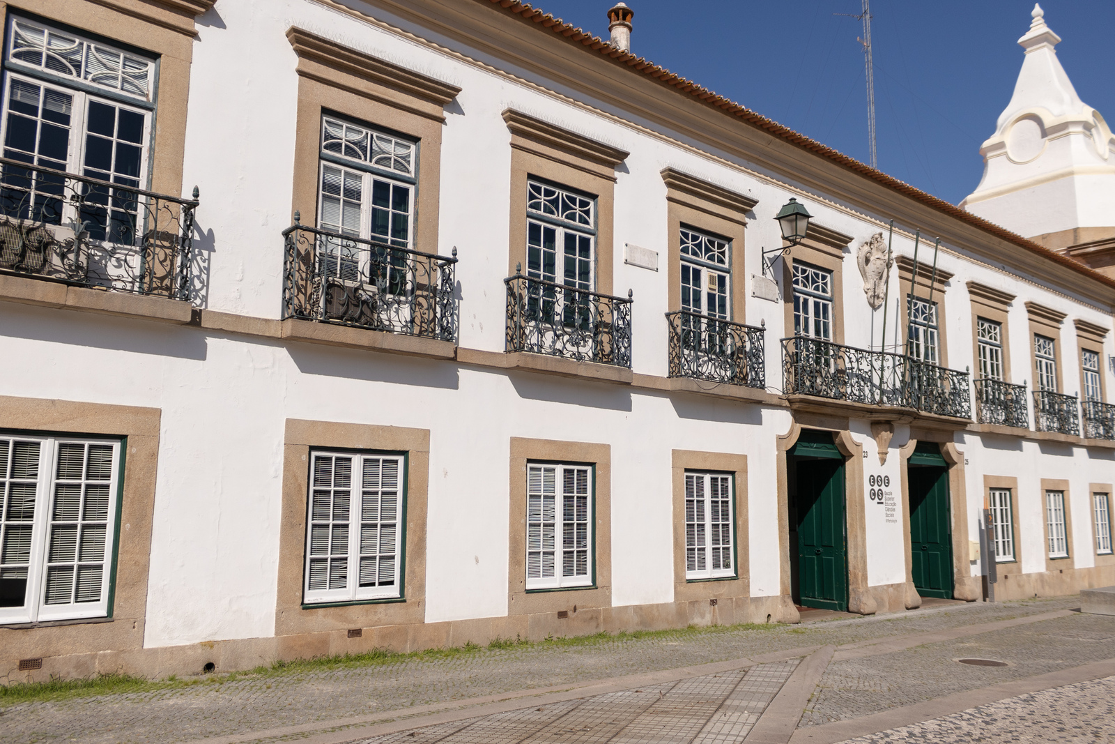 Palacio Achioli / Escuela de Educación y Ciencias Sociales