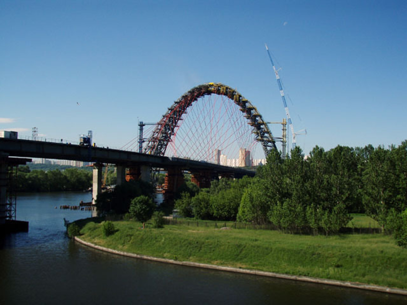 Краснопресненский проспект и Живописный мост