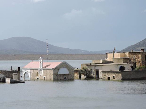 Водохранилище