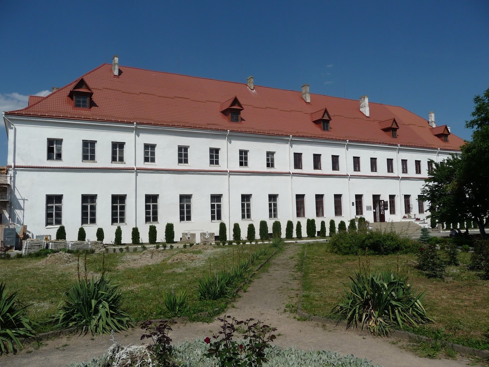 Палац князів Любомирських