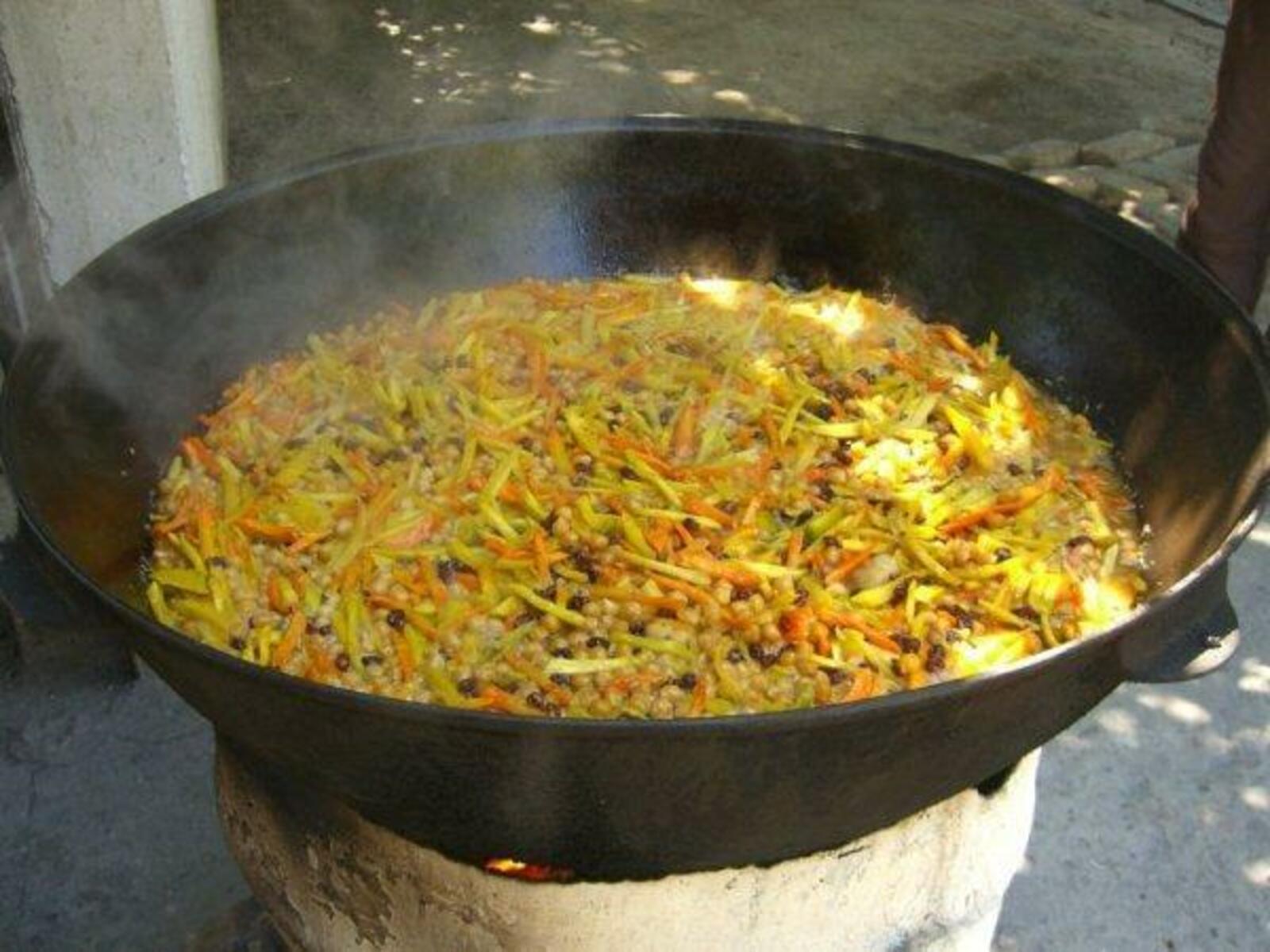 Узбекский плов