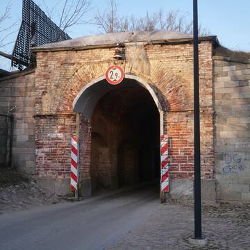 Alexander Gate