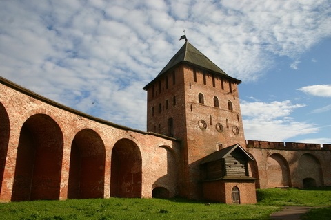 Дворцовая башня