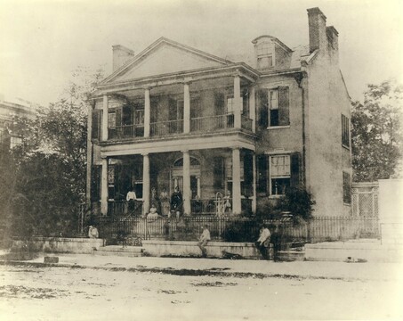 Berthold Mansion