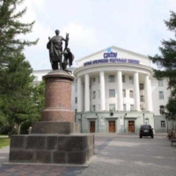 ПАМЯТНИК М.В. ЛОМОНОСОВУ