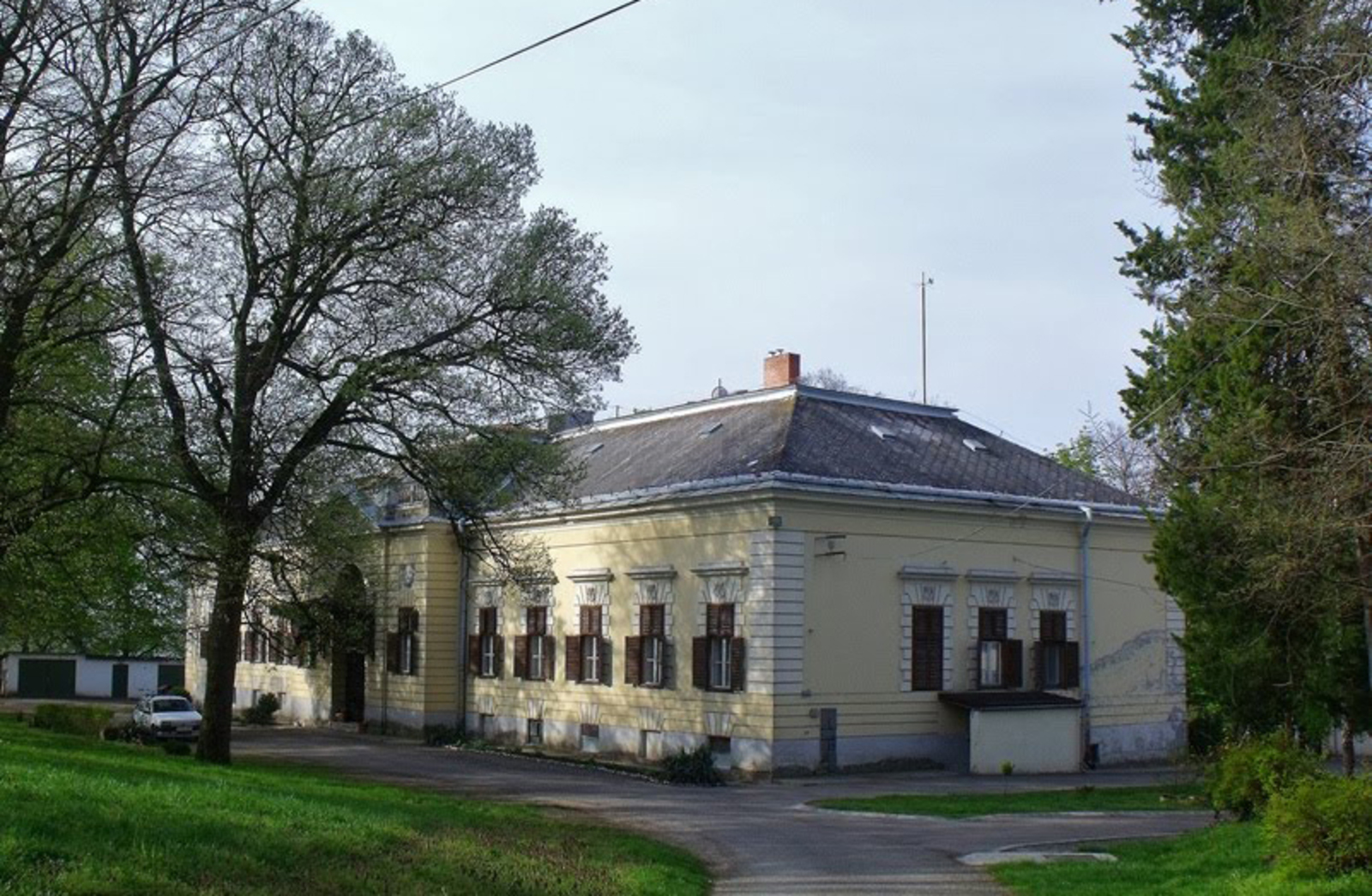 Dőry-kastély (Paradicsompuszta), Zomba