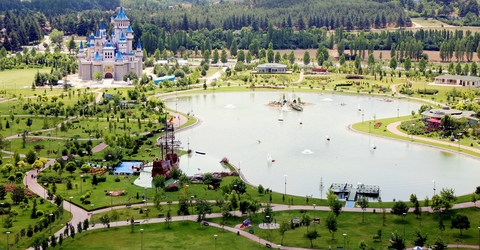 Sazova Parkı- Masal Şatosu ve Korsan Gemisi