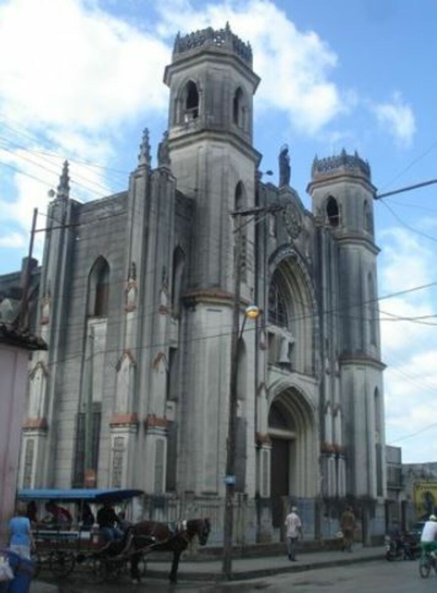 Кафедральный собор ( Catedral de Las Hermanas Santa Clara Asis Iglesia Santa Clara de Asis)