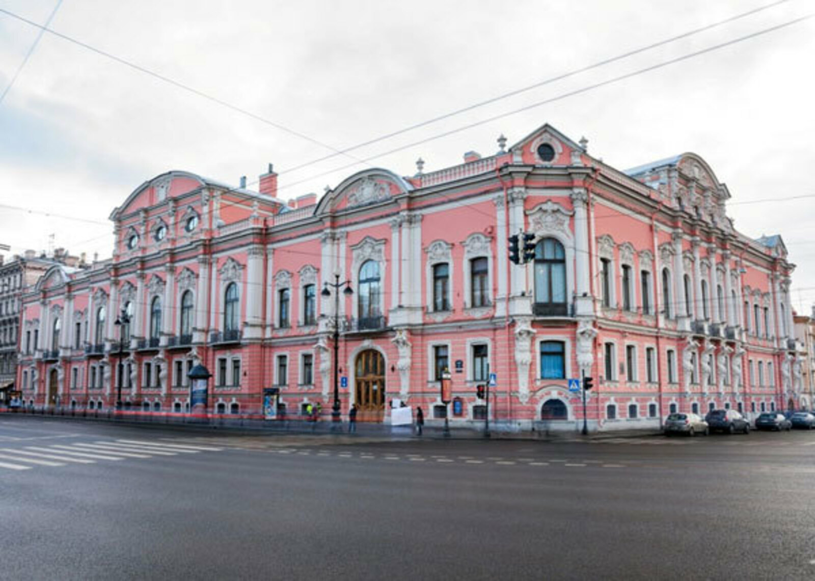 Дворец Белосельских-Белозерских