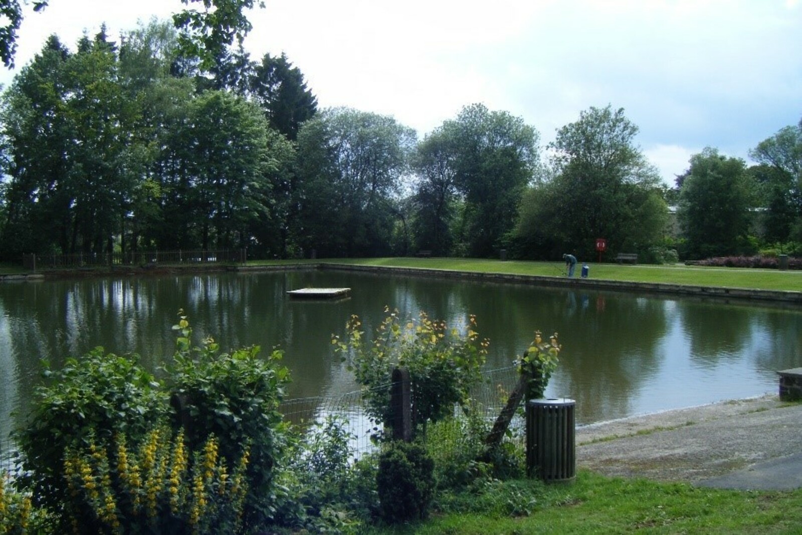 Plan d'eau de Libramont-Chevigny