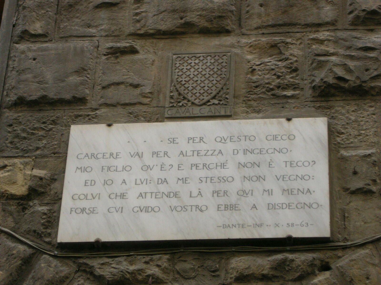Inferno, Canto X, versi 58-63 Via Calzaiuoli (Sopra le arcate dei civici 11 rosso e 13 rosso)
