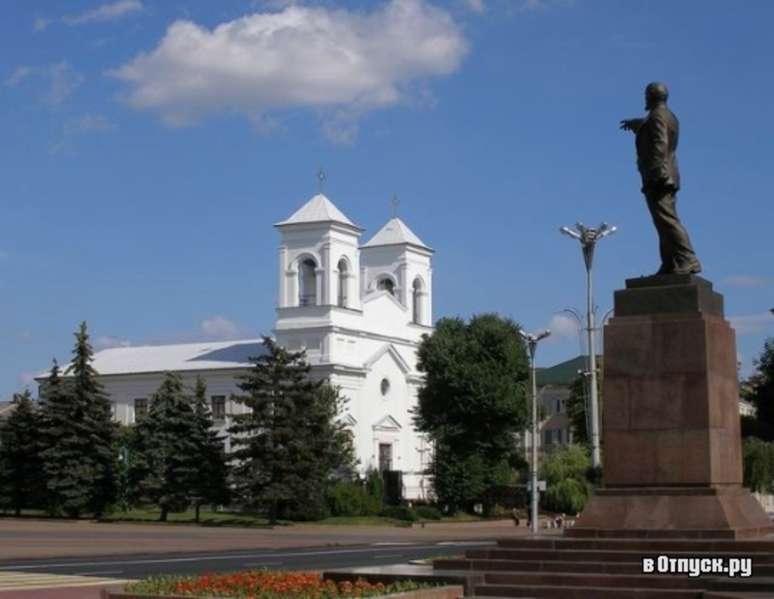 Крестовоздвиженский костел