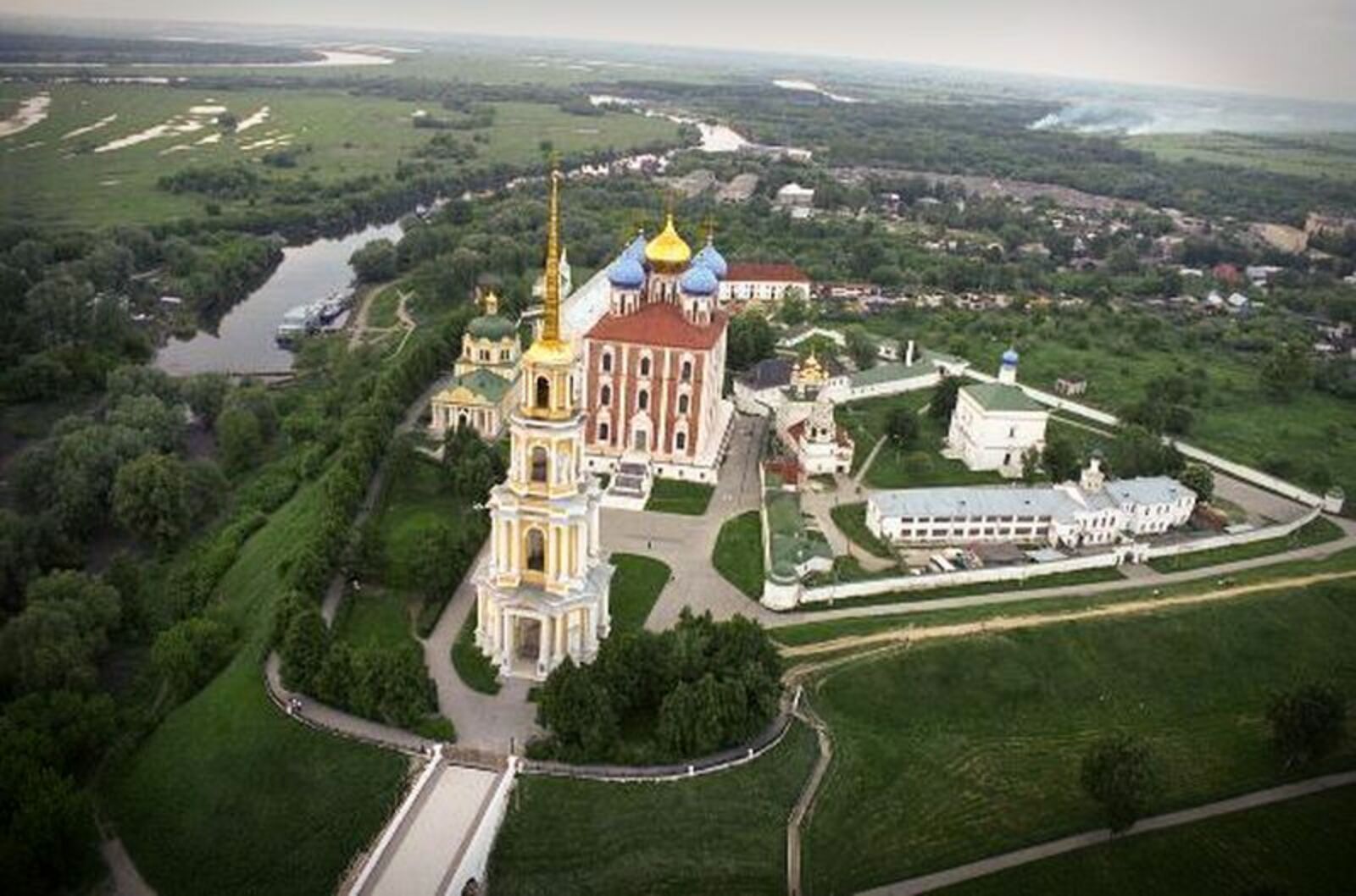 The Architechtural Ensemble of the Ryazan Kremlin