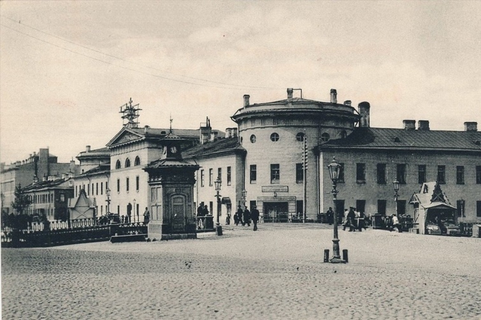 История Литовского замка.
