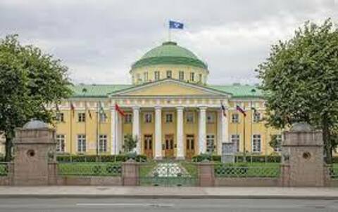 Шпалерная ул., Державин.