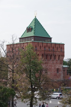 Дмитриевская башня
