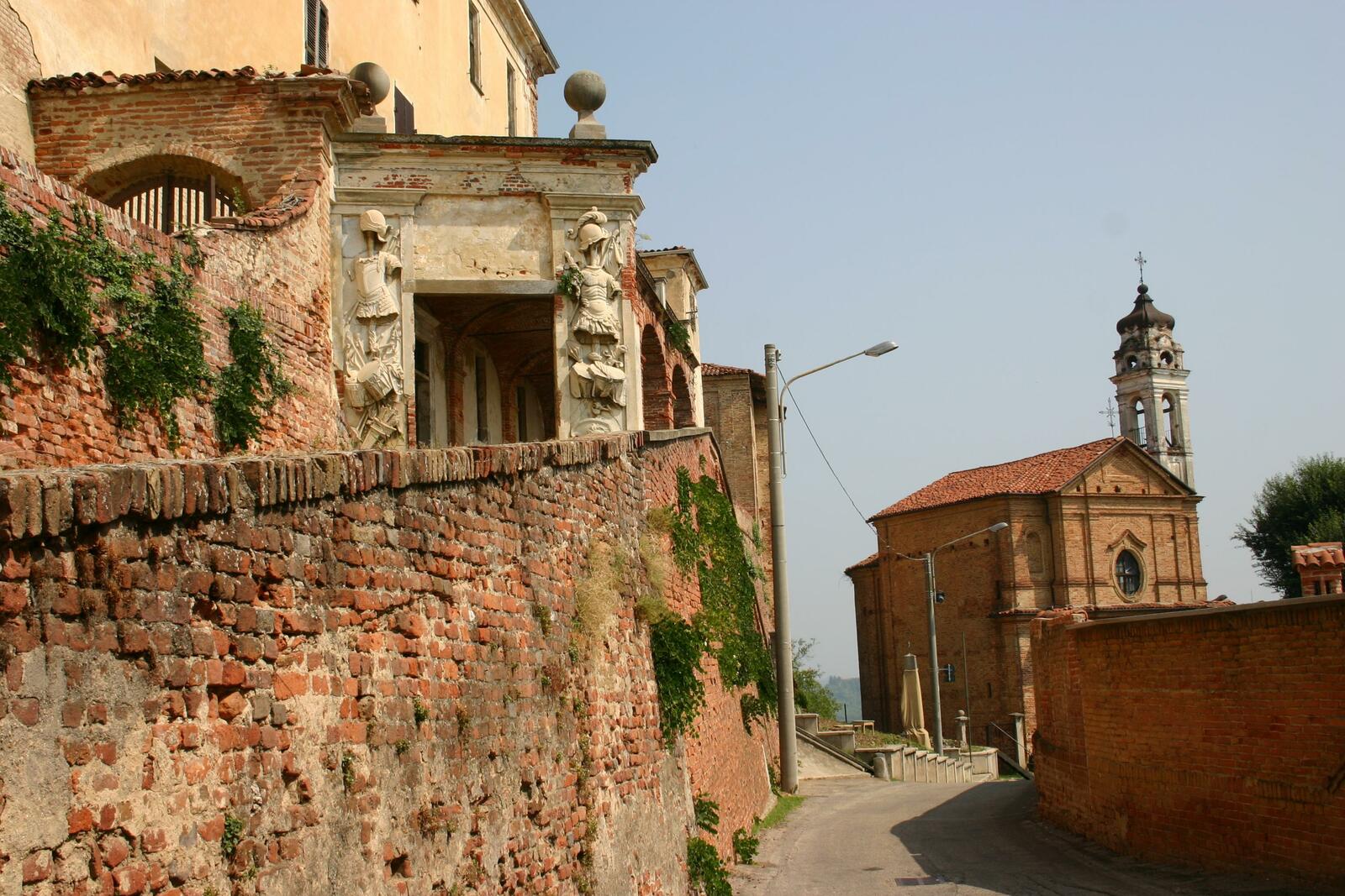 Castello di Pocapaglia