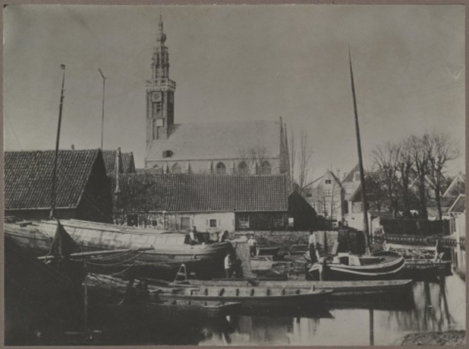 Scheepswerf en Sluis