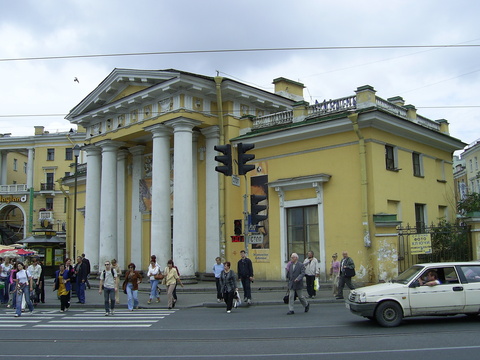 Бывшая Гауптвахта. Ул. Садовая, 37