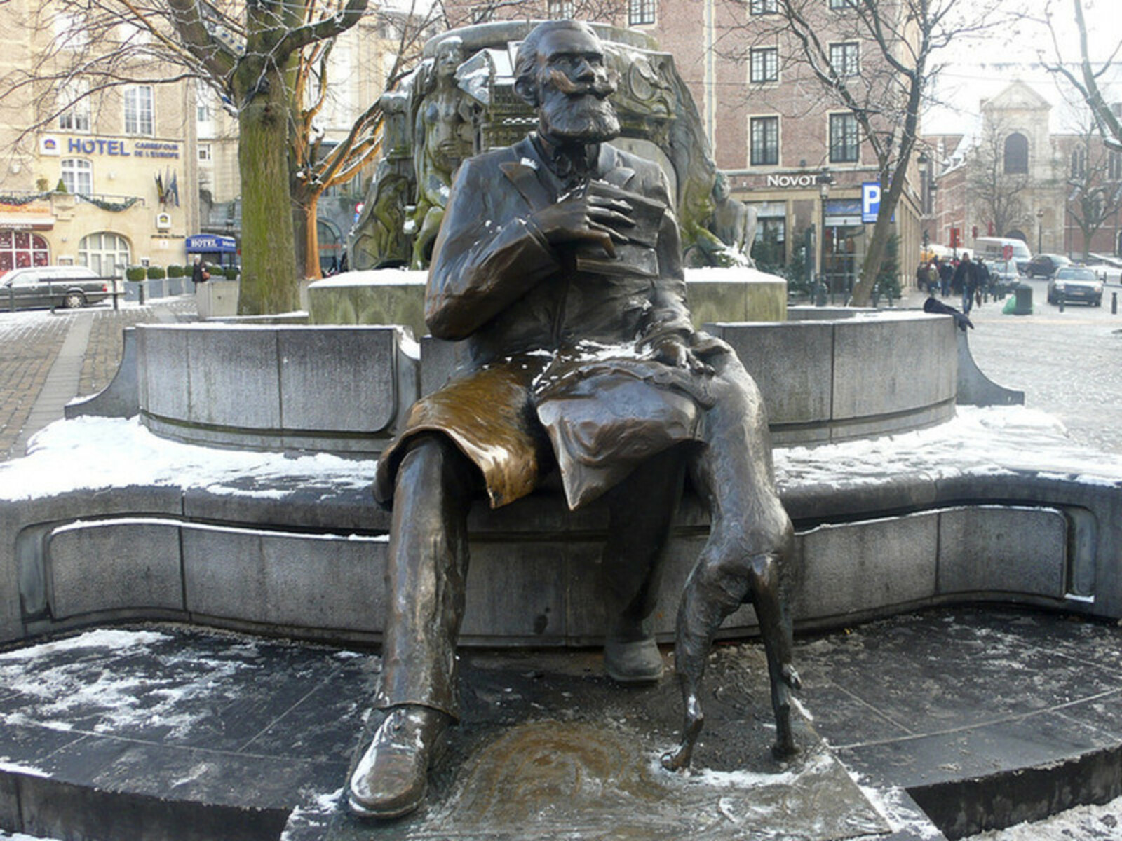 Estatua Charles Buls