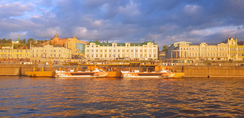 Начало путешествия: Причал №8