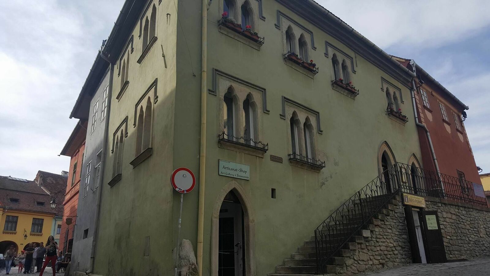 Venetian House