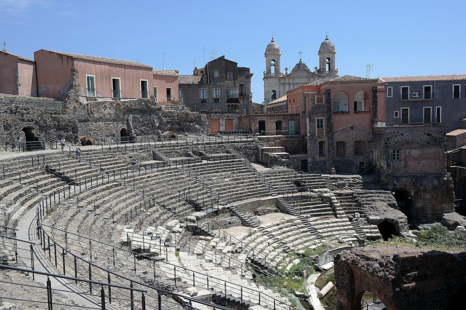 Римский театр и Одеон (Teatro Romano & Odeon)