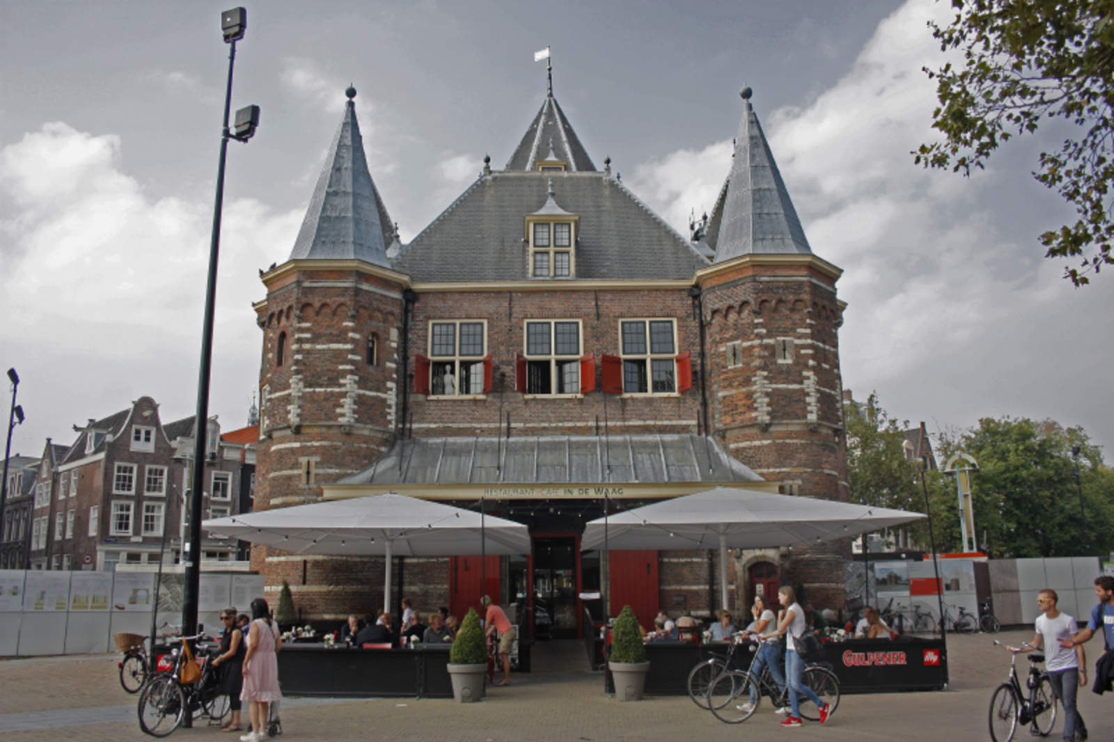 De Waag