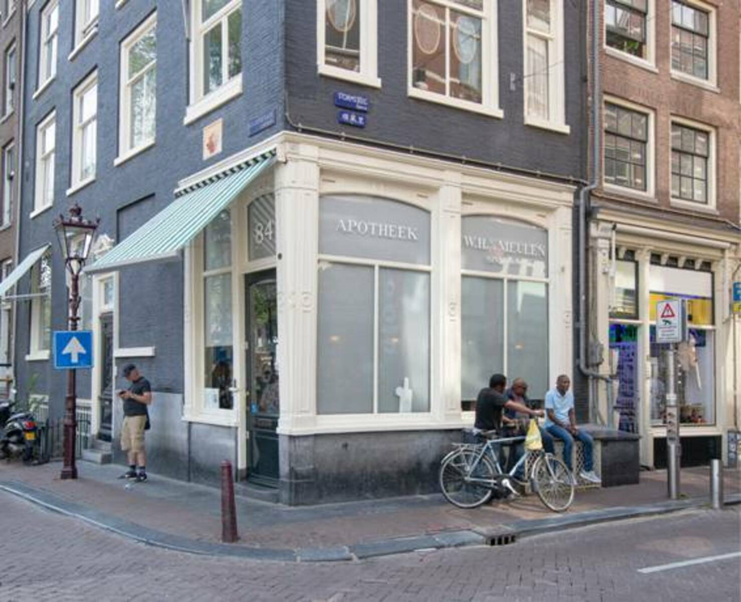 Apotheek van der Meulen; Geldersekade