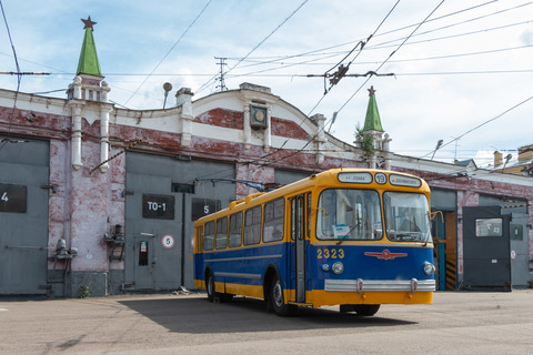 Остановка: 2-й троллейбусный парк