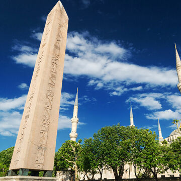 Egyptian obelisk.